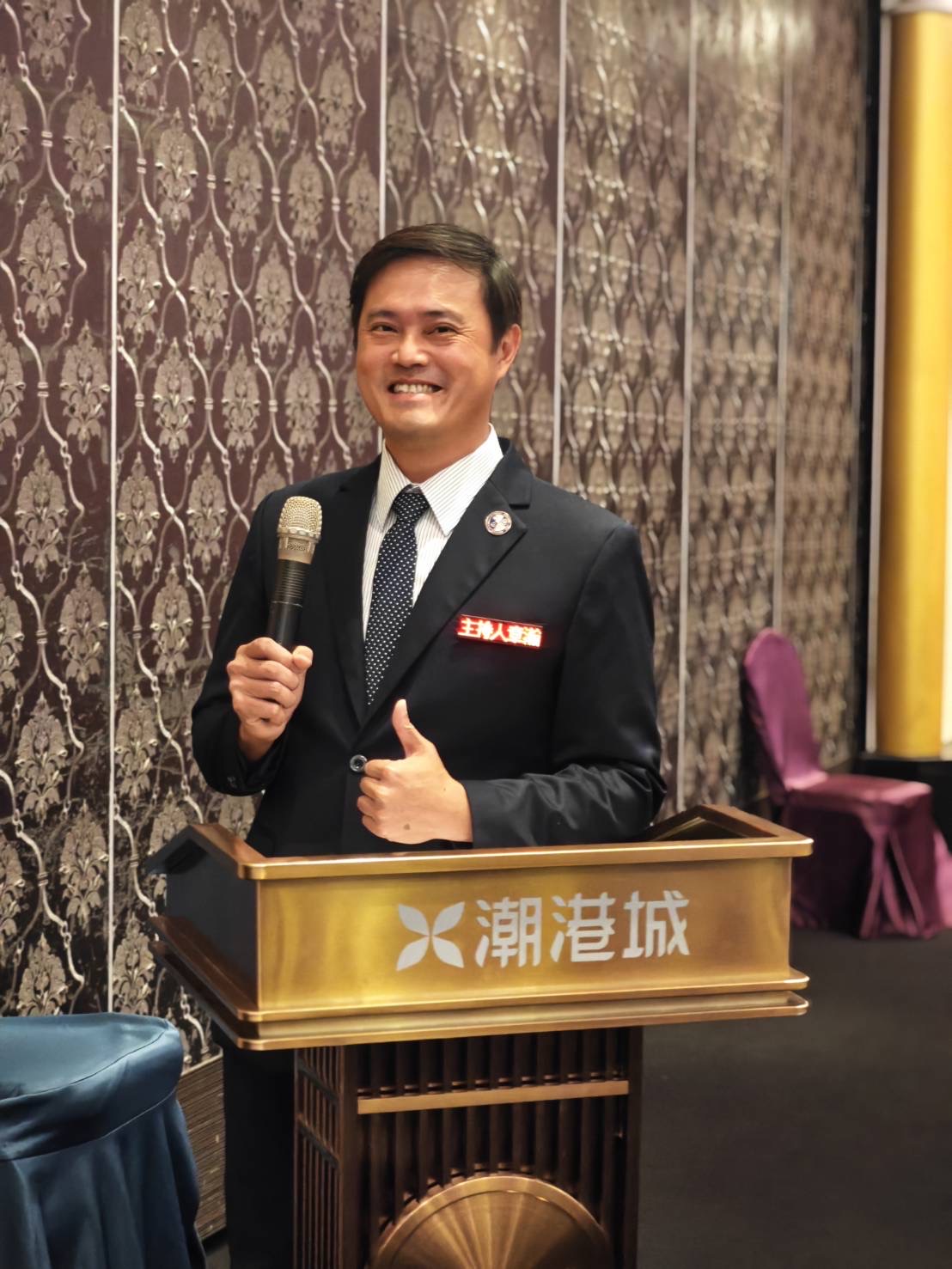 第一、二任謝章瀚創會長
